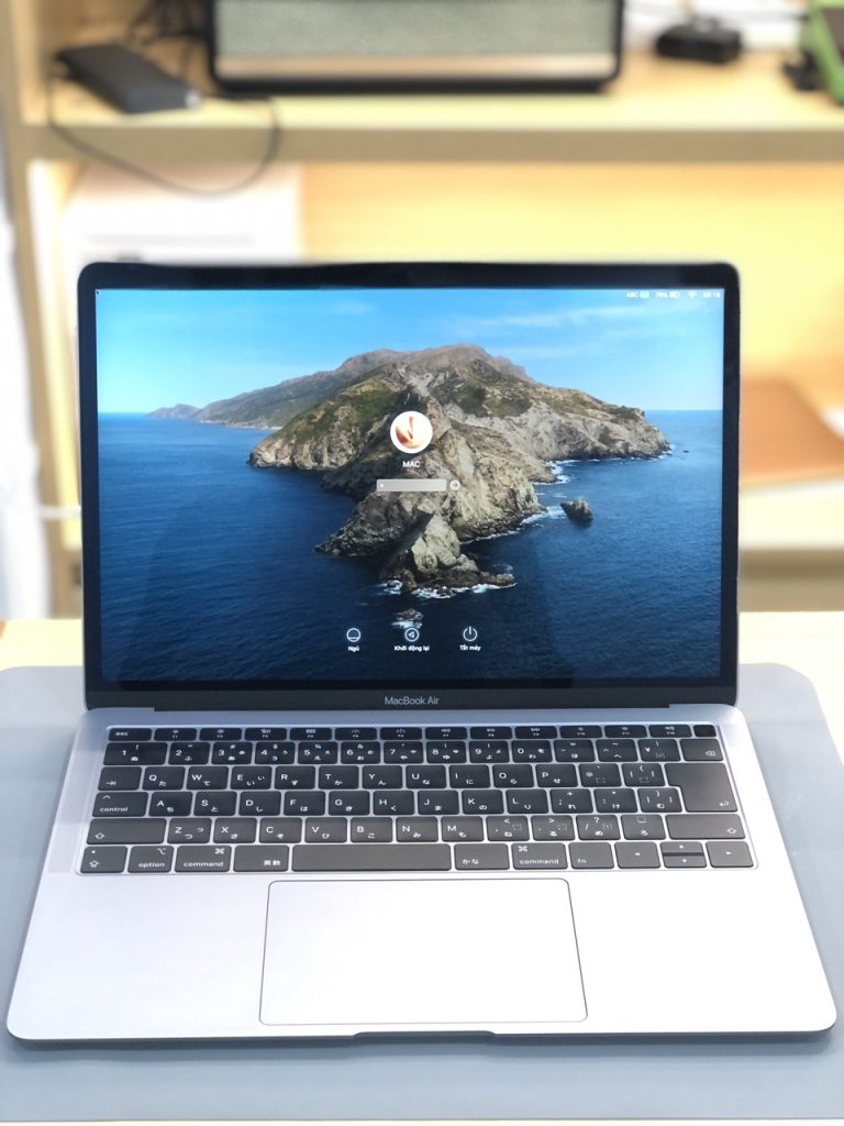 Màn hình MacBook Air 2018 Gray